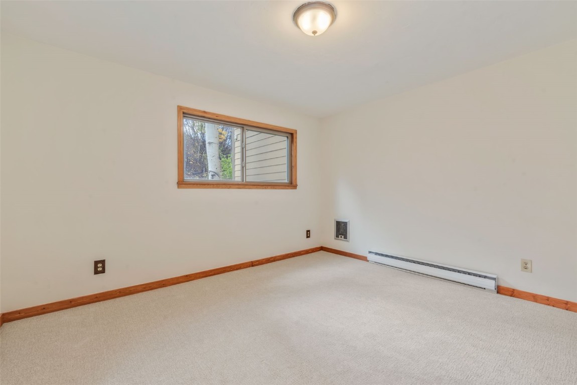 23050 Schussmark TRAIL E