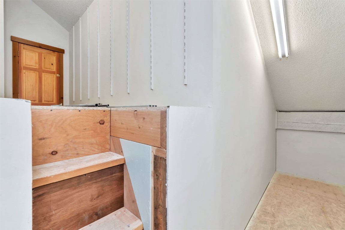 23050 Schussmark TRAIL E