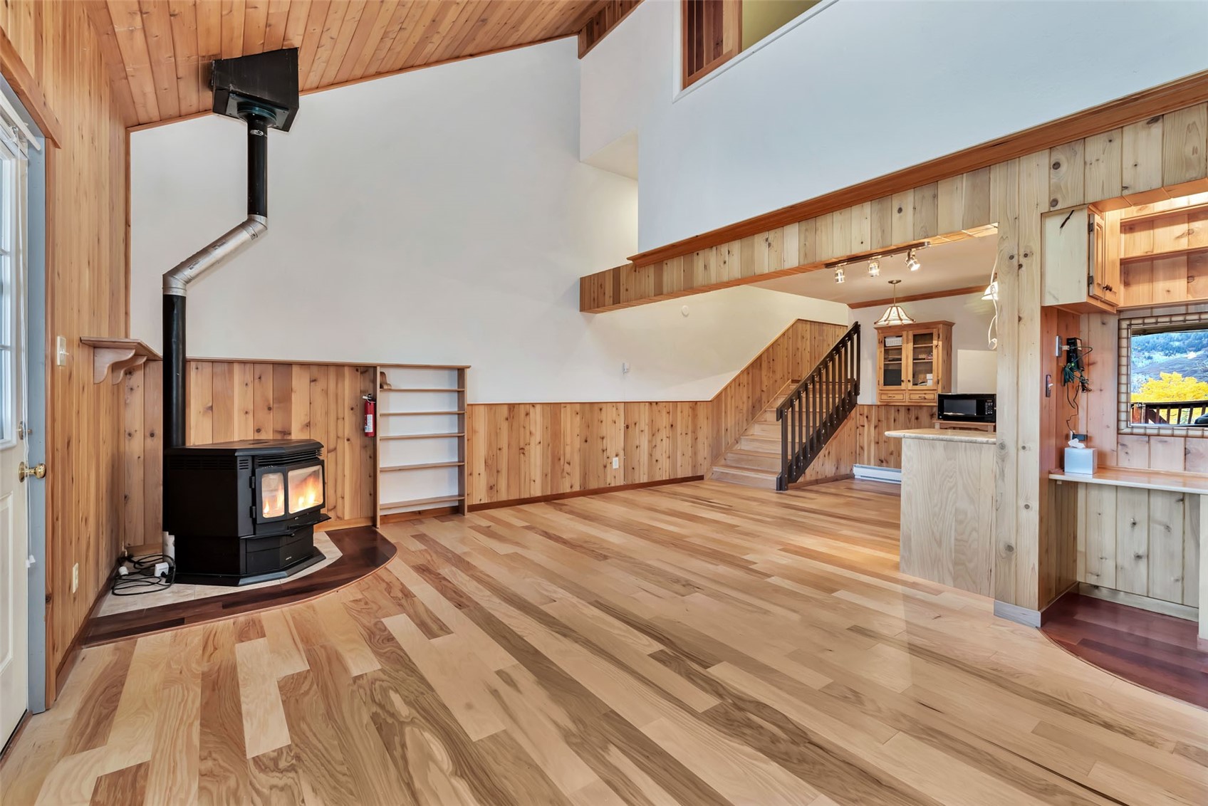 23050 Schussmark TRAIL E