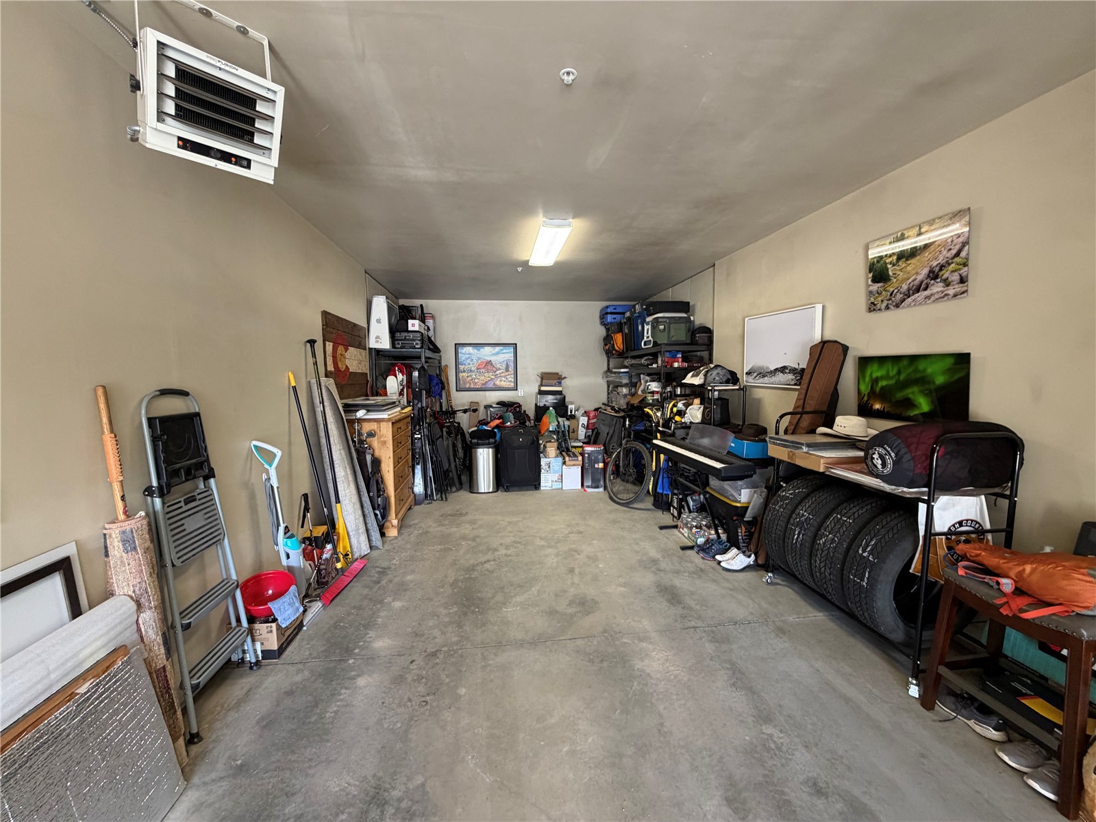 330 Fox Springs CIRCLE S 303