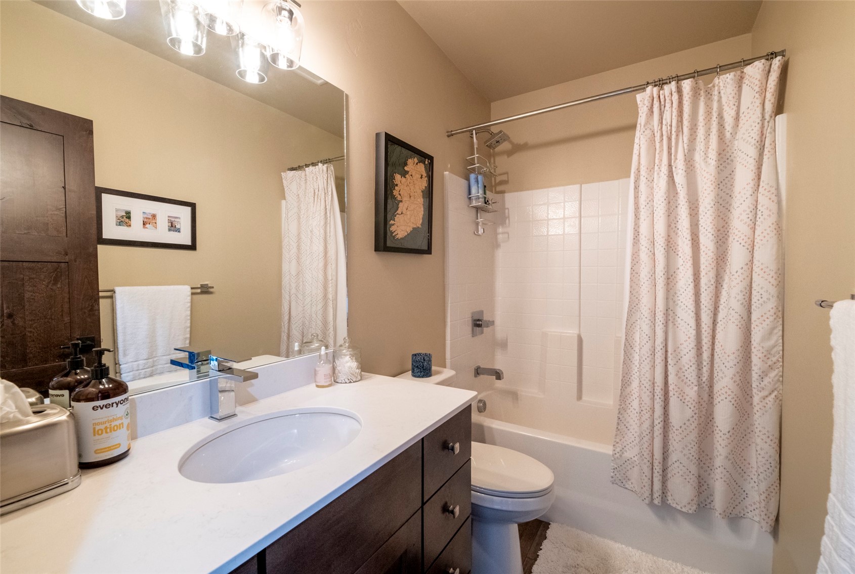 330 Fox Springs CIRCLE S 303