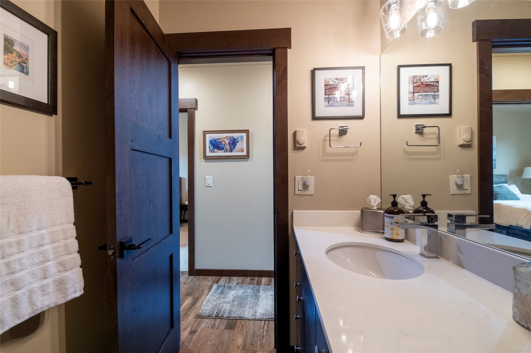 330 Fox Springs CIRCLE S 303