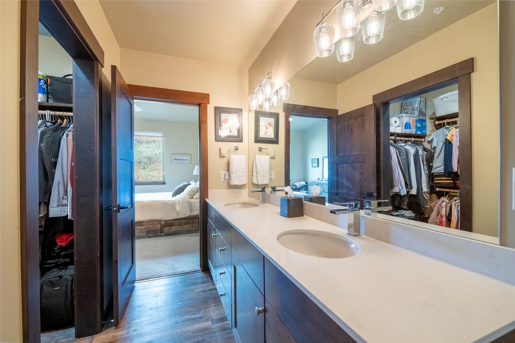 330 Fox Springs CIRCLE S 303