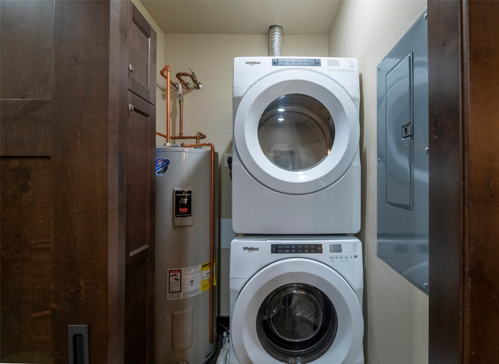 330 Fox Springs CIRCLE S 303