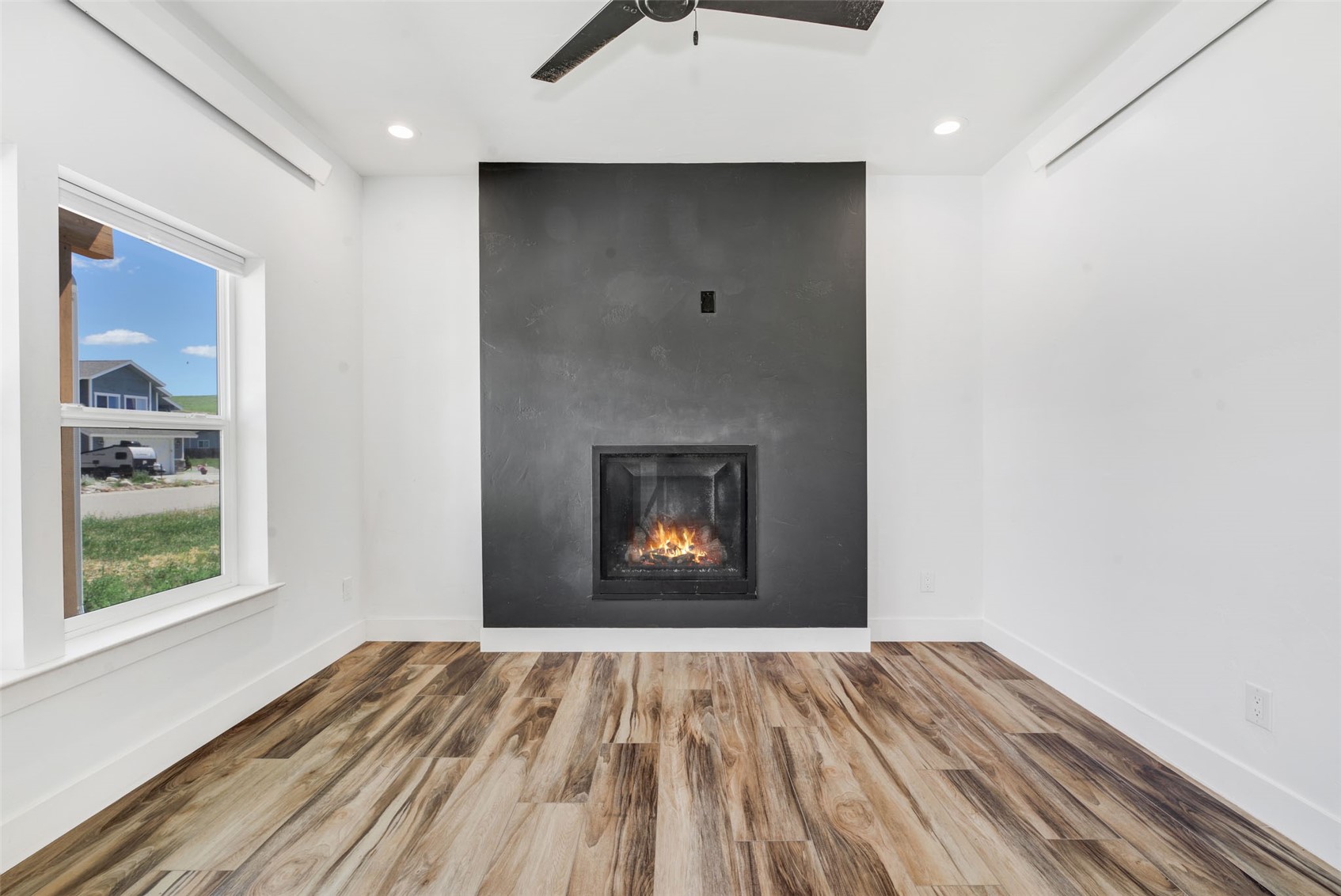 882 Dry Creek South ROAD