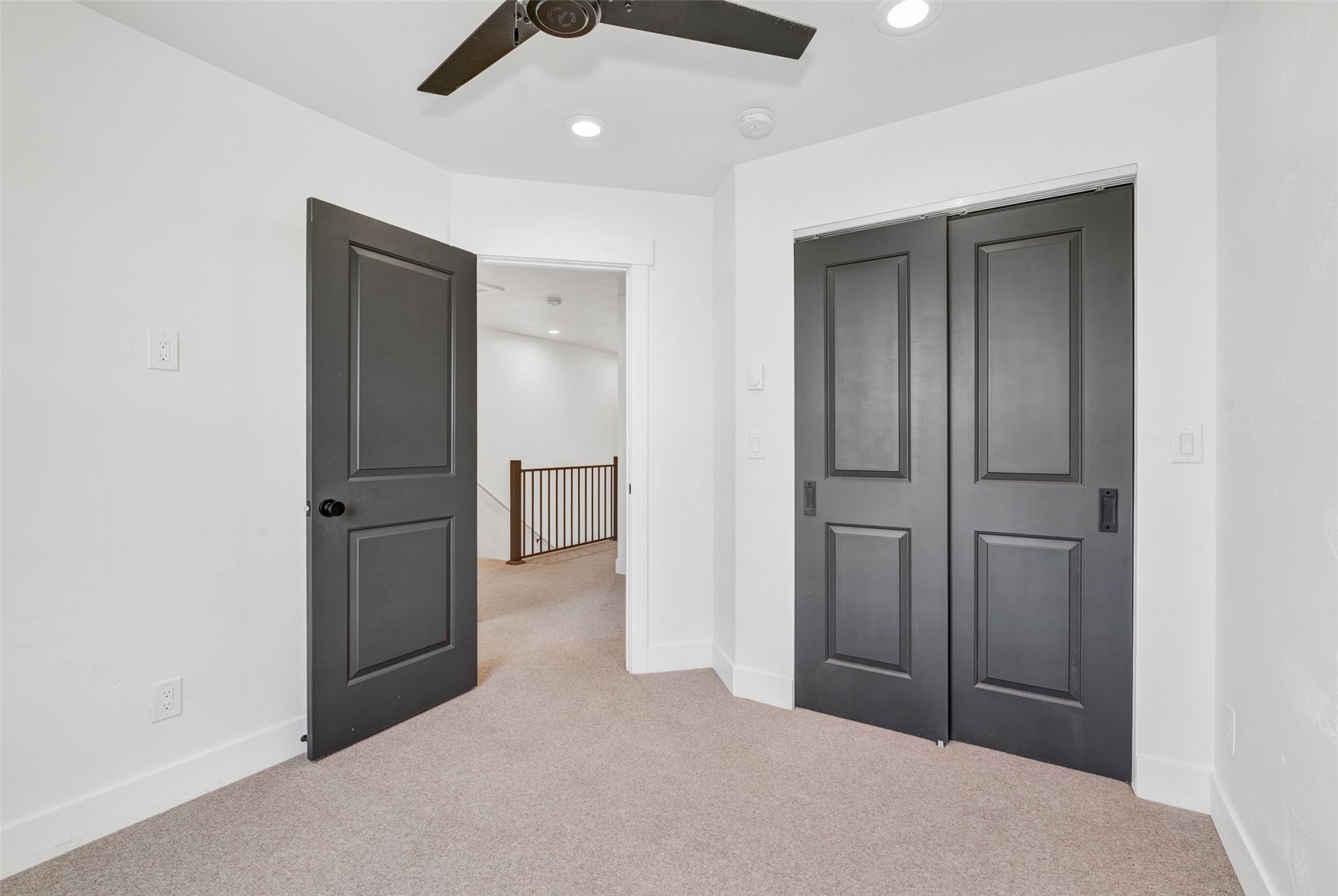 882 Dry Creek South ROAD