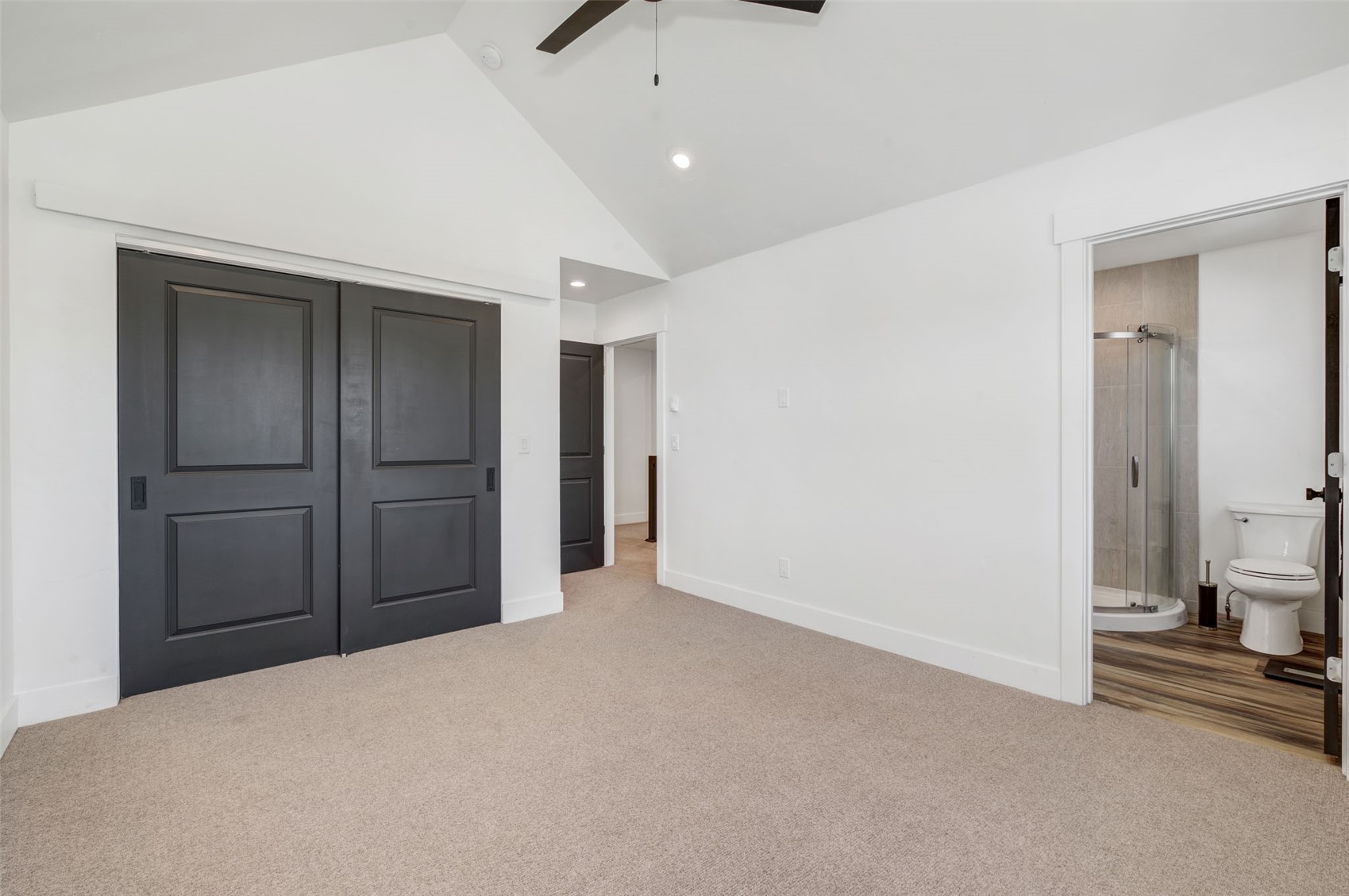 882 Dry Creek South ROAD