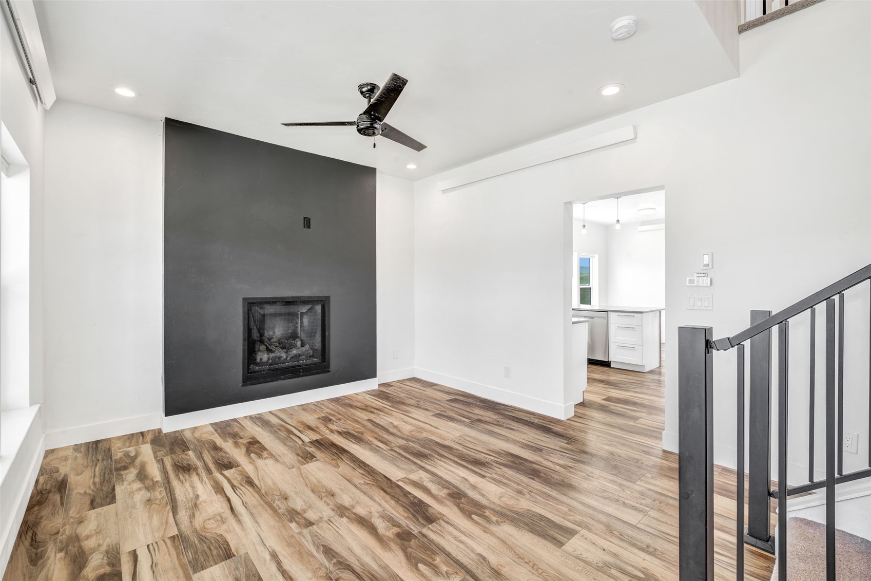 882 Dry Creek South ROAD