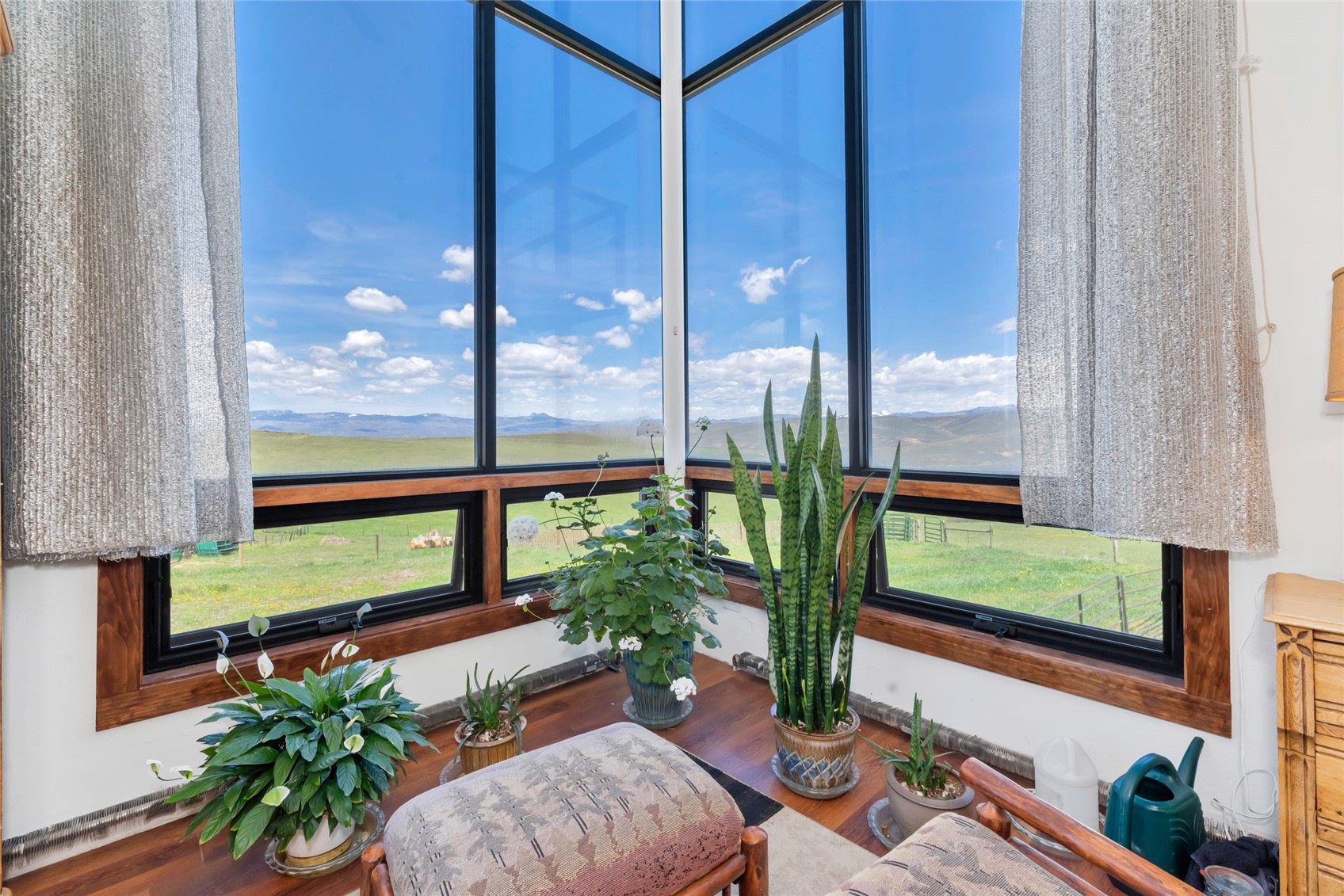 42255 Lookout LANE