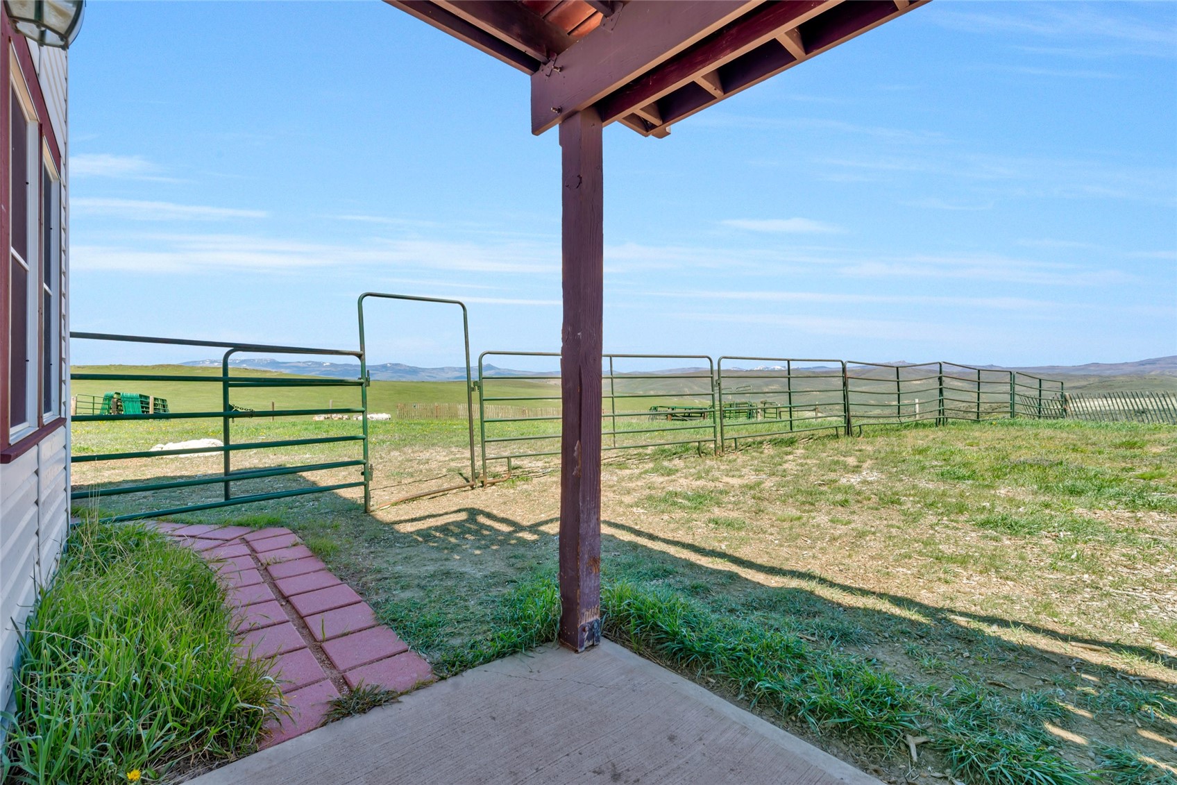42255 Lookout LANE