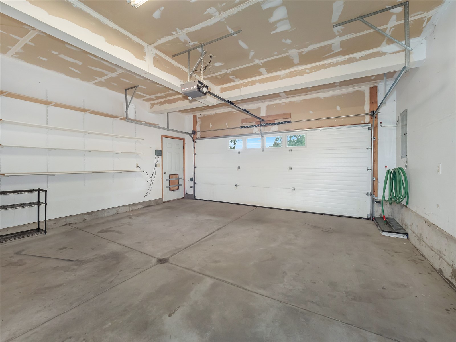 298 Harvest DRIVE