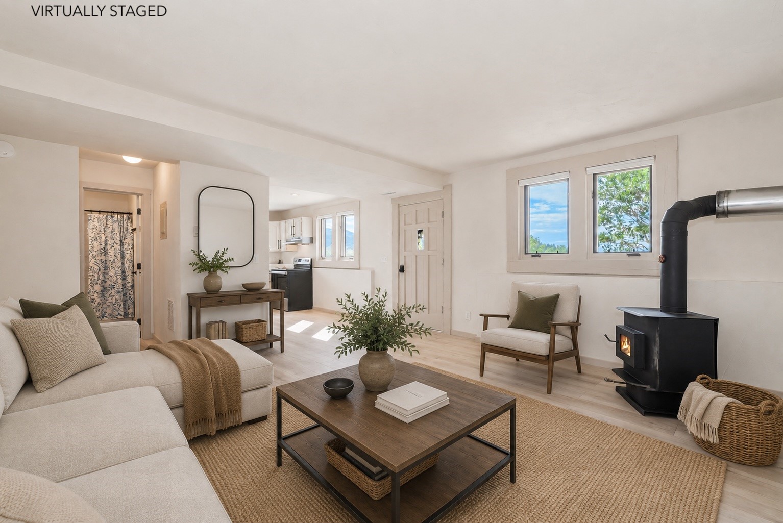 494 Tamarack DRIVE