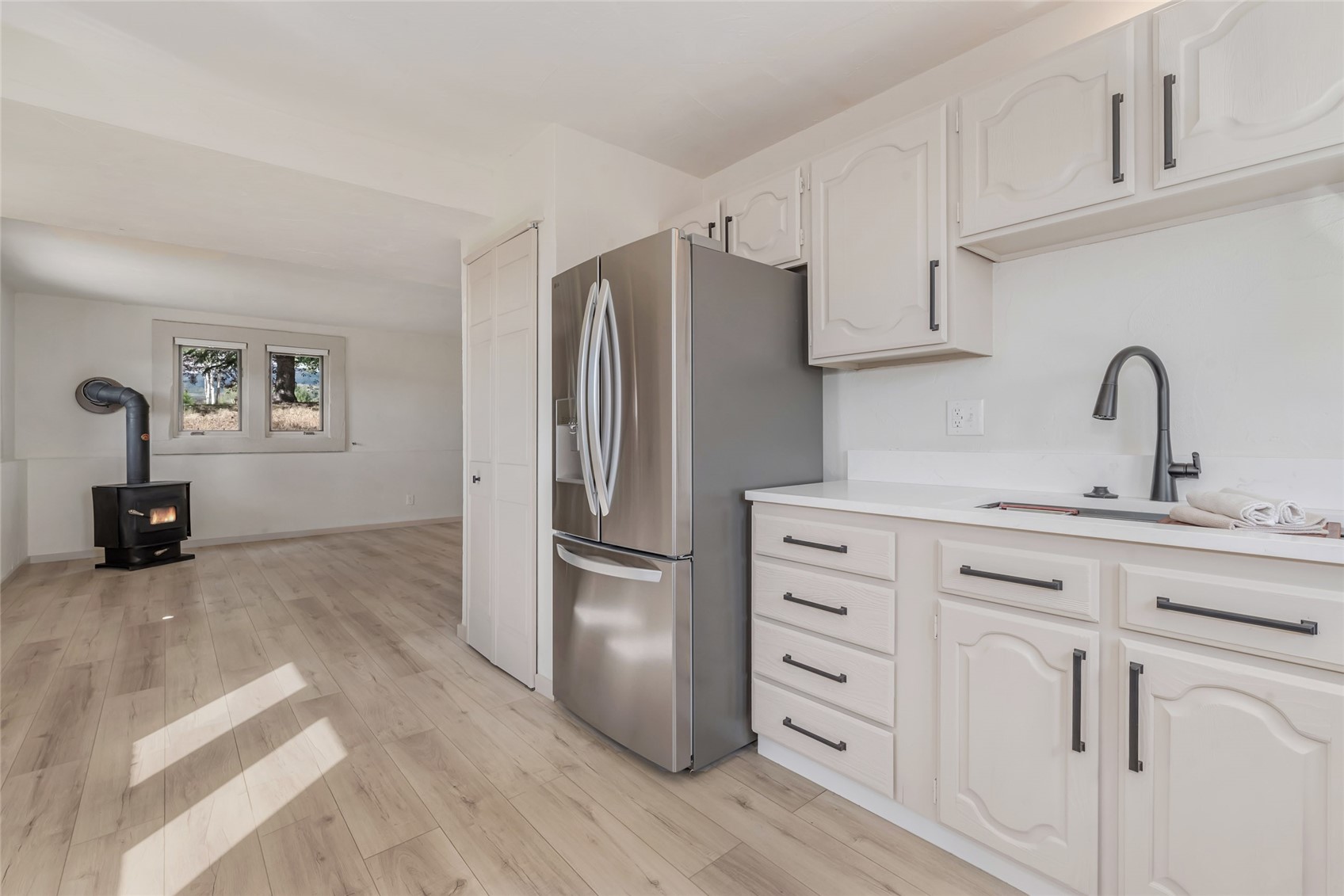 494 Tamarack DRIVE