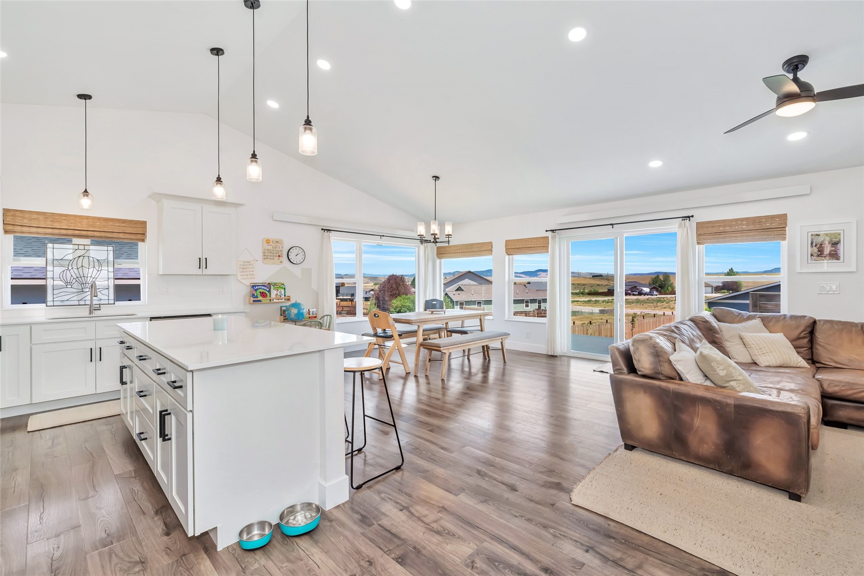 361 Lake View ROAD