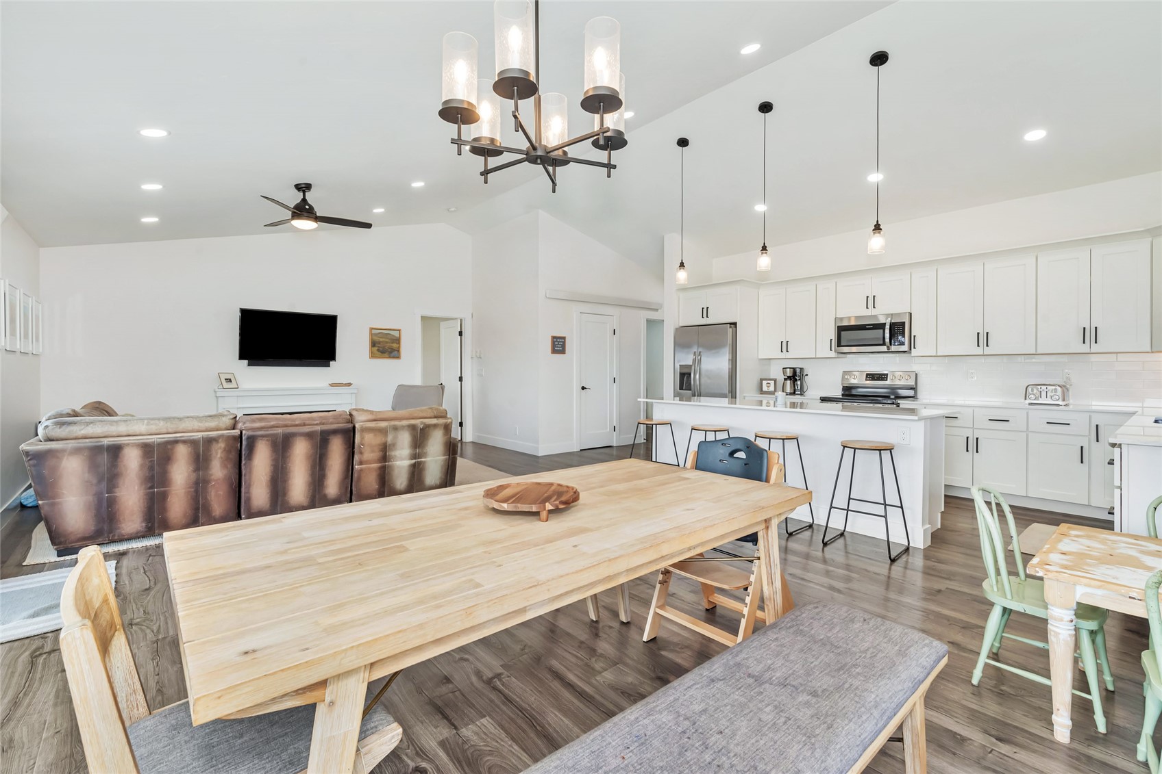 361 Lake View ROAD