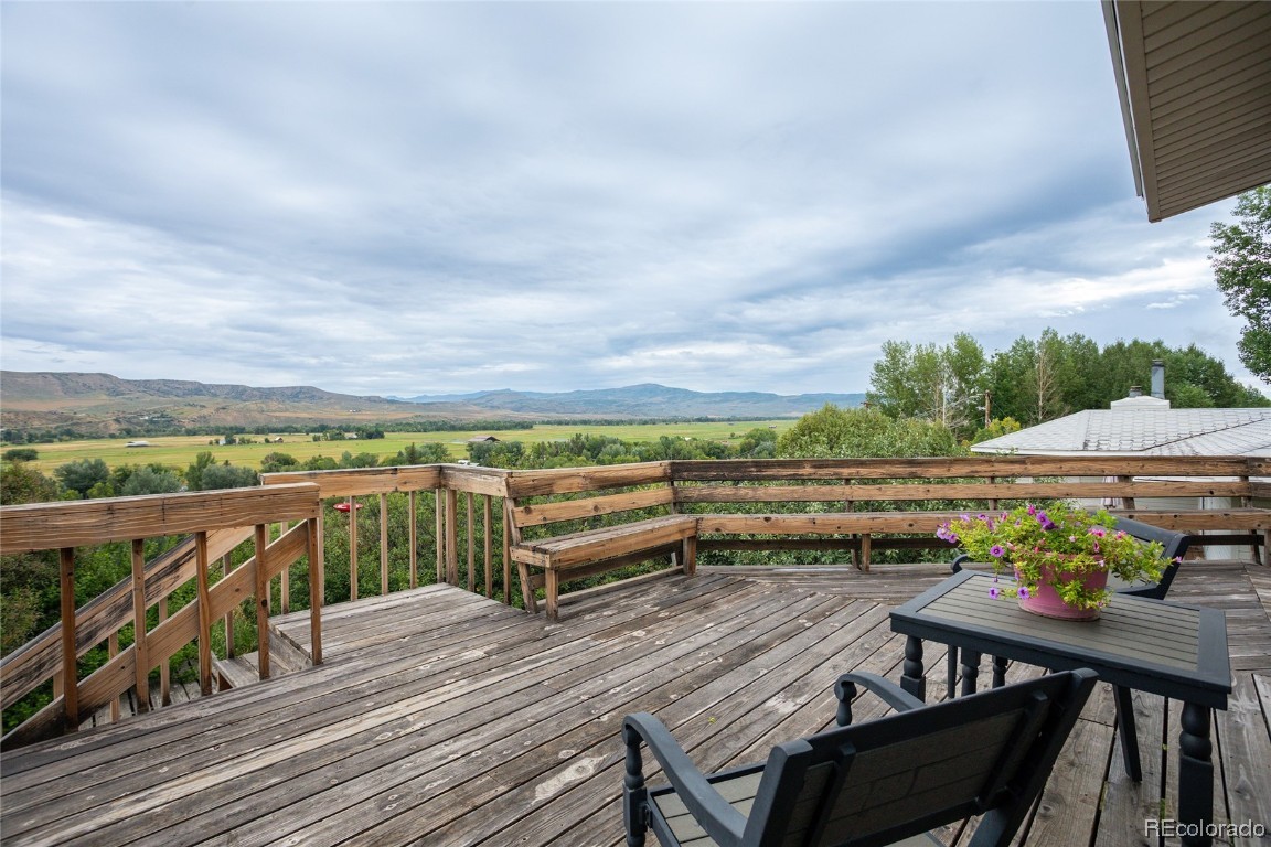 340 E View DRIVE