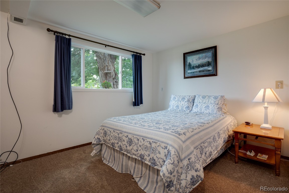 340 E View DRIVE