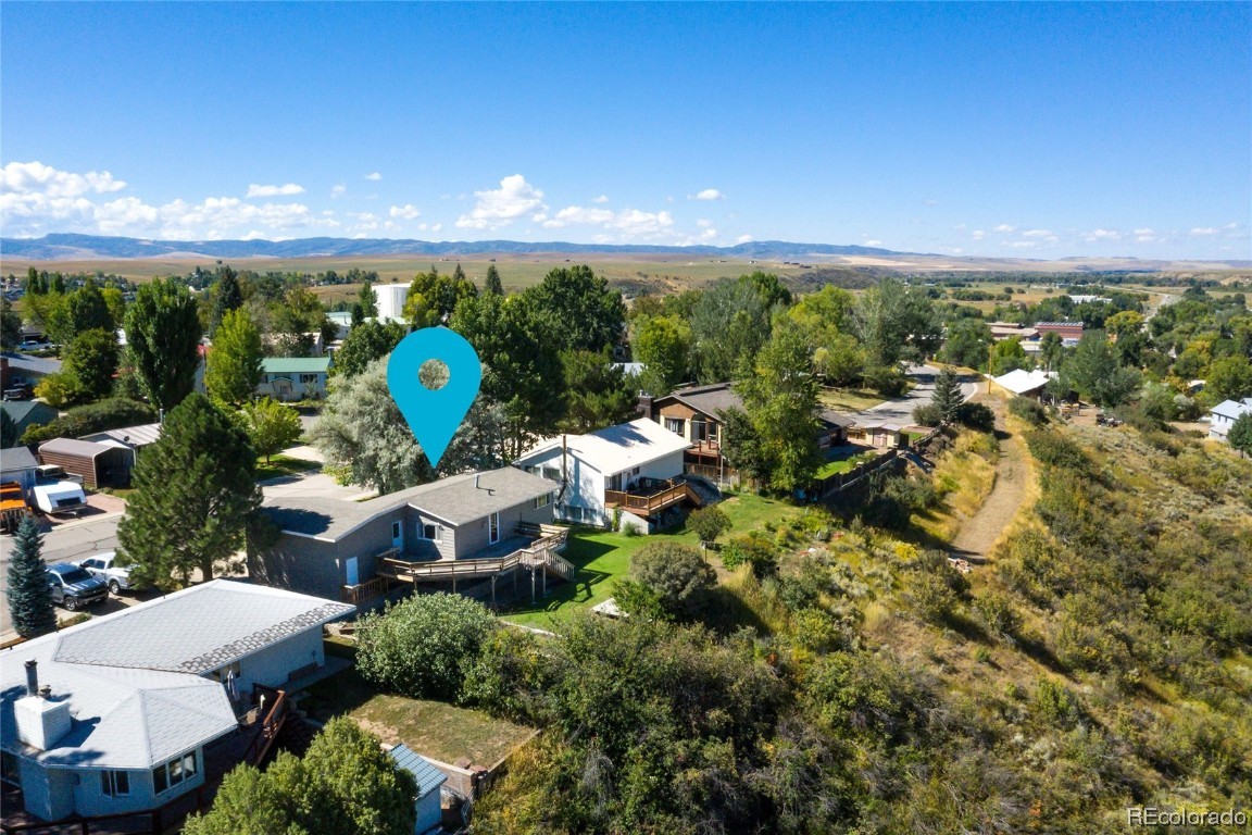 340 E View DRIVE