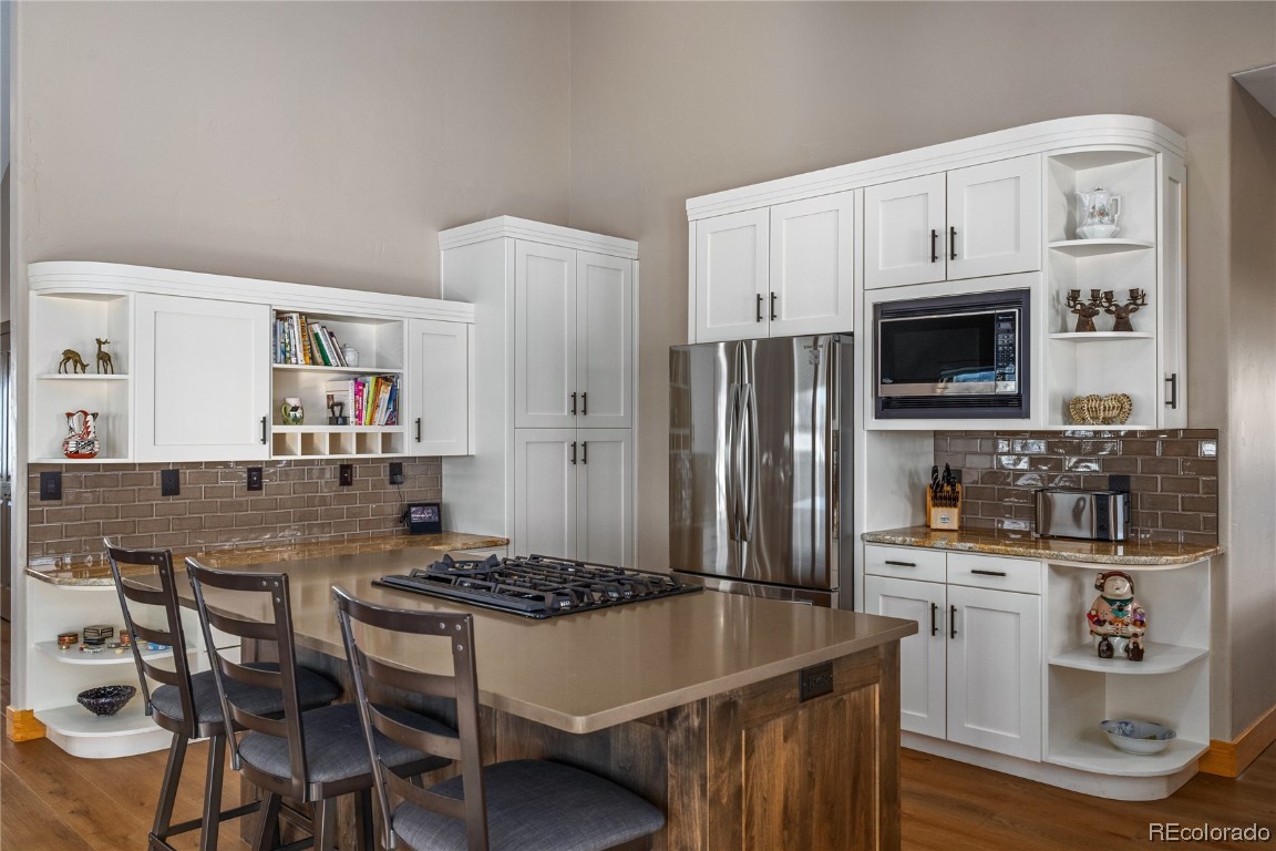 43750 Diamondback WAY