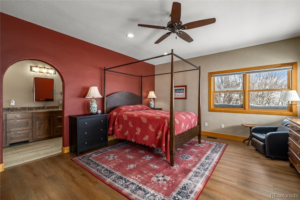 43750 Diamondback WAY