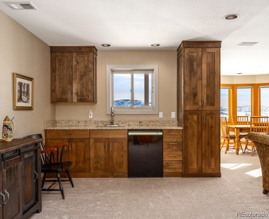 43750 Diamondback WAY