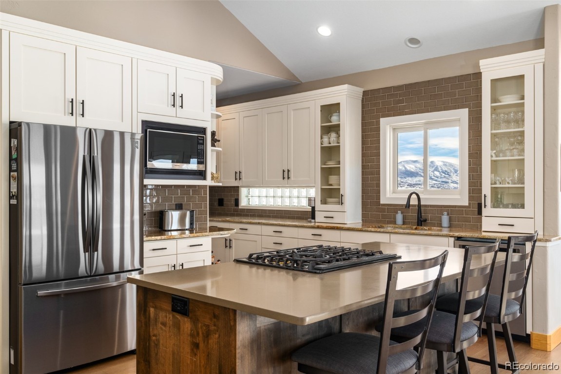 43750 Diamondback WAY