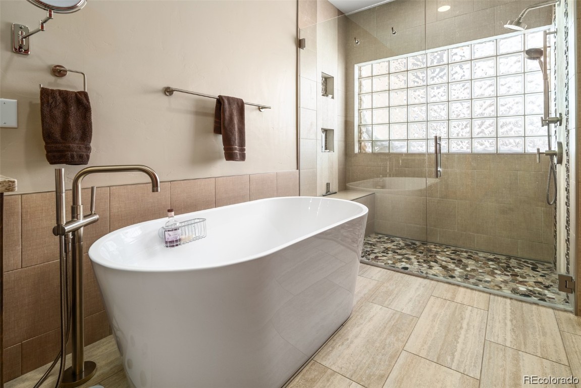 43750 Diamondback WAY