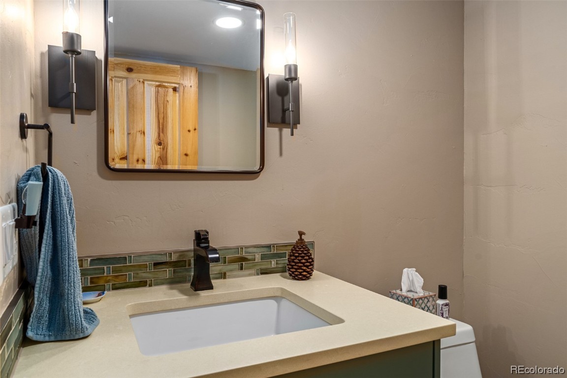 43750 Diamondback WAY