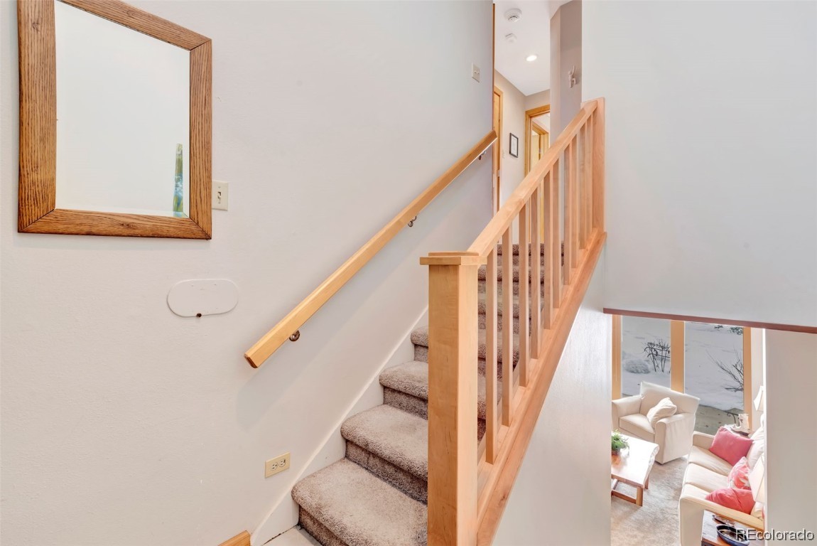 2160 Mount Werner CIRCLE 3306