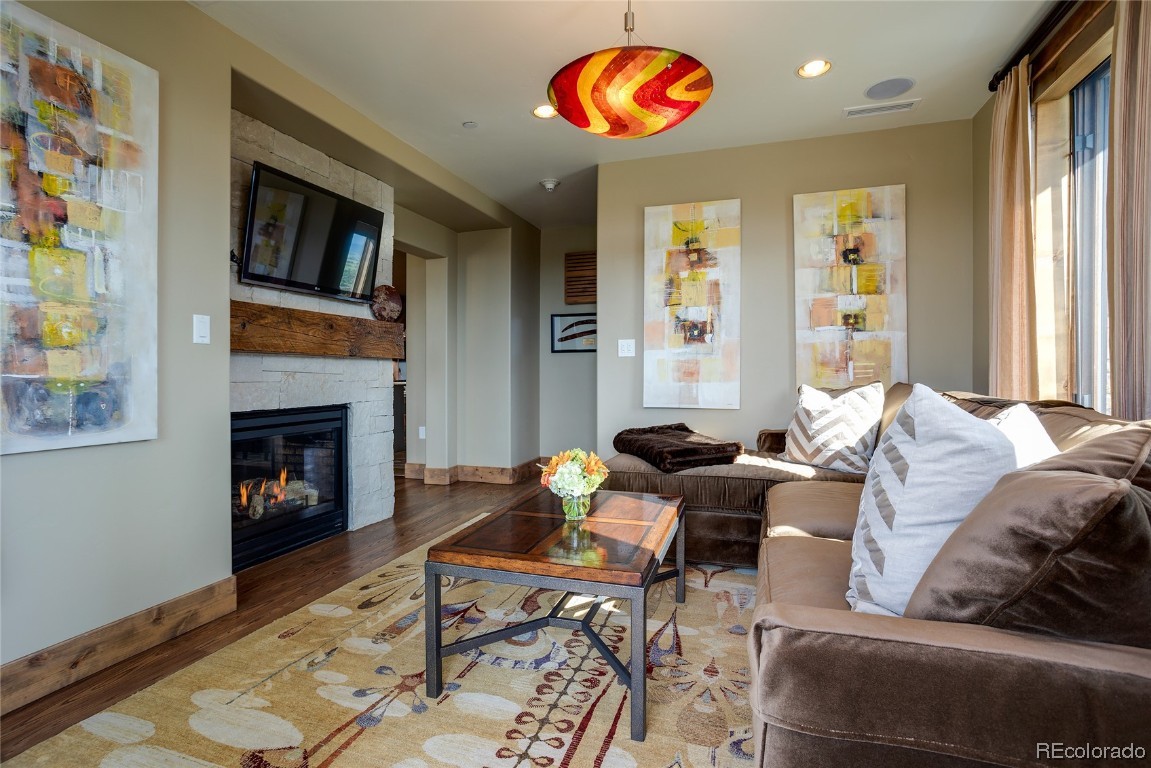 2410 Ski Trail LANE 2301 & 2302