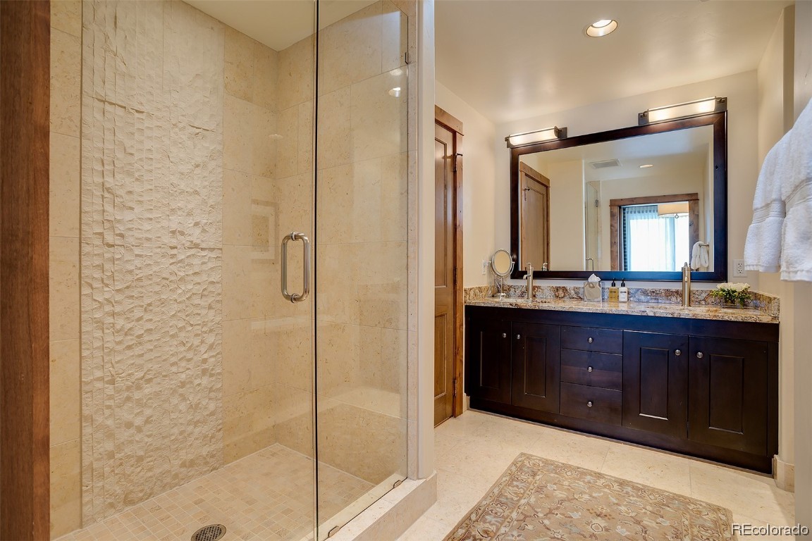 2410 Ski Trail LANE 2301 & 2302
