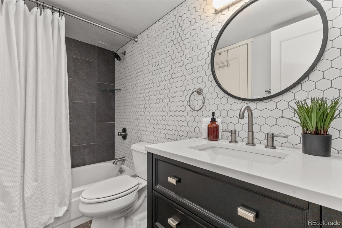 2235 Storm Meadows DRIVE 332