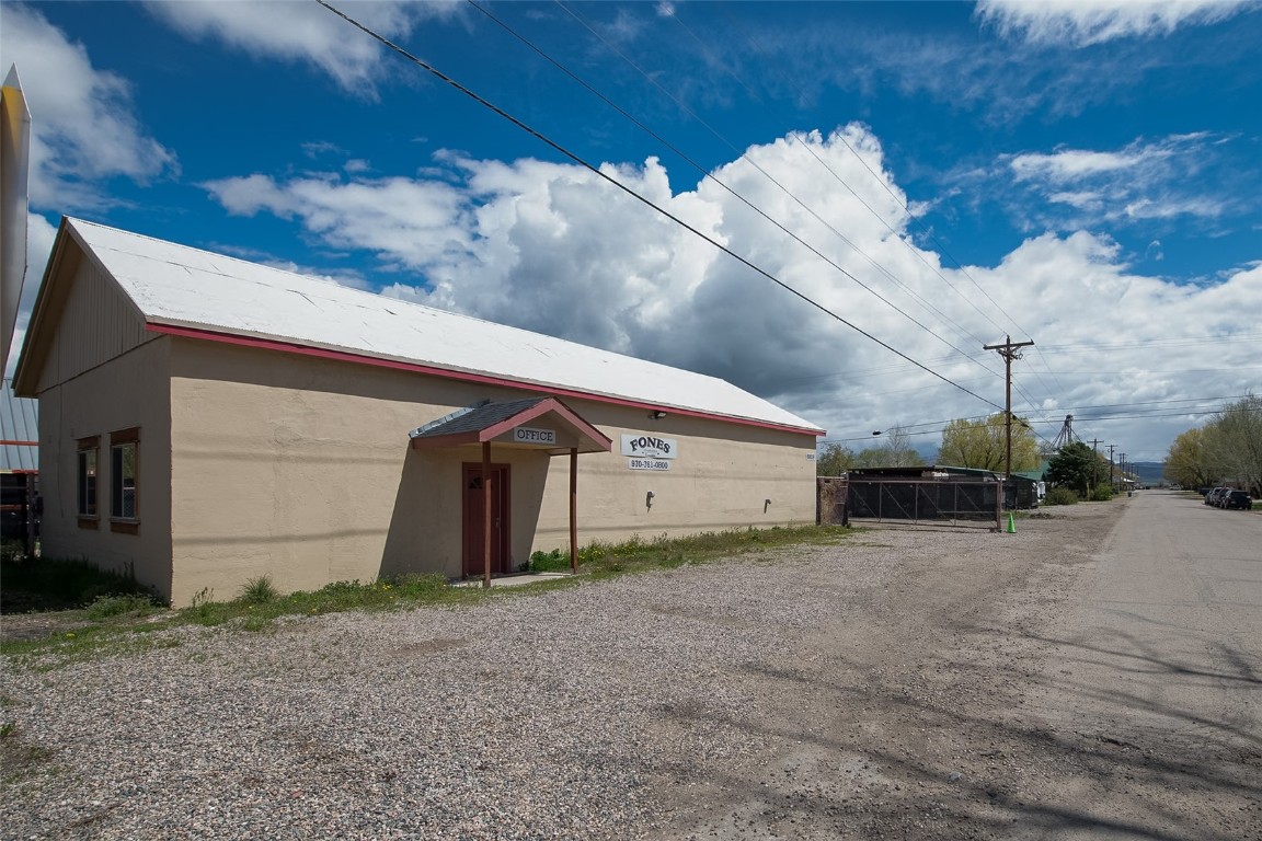 290 W Lincoln AVENUE 1