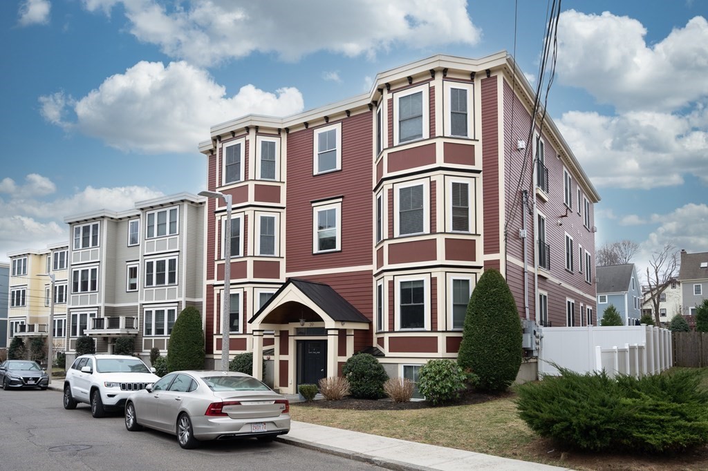 39 Coffey St # 4