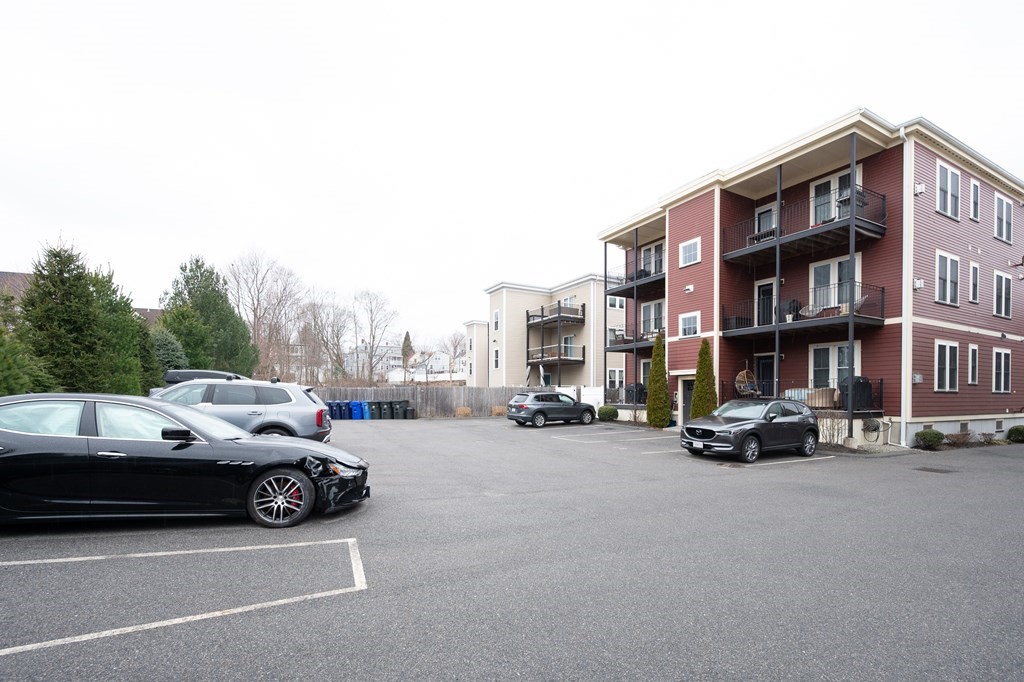39 Coffey St # 4