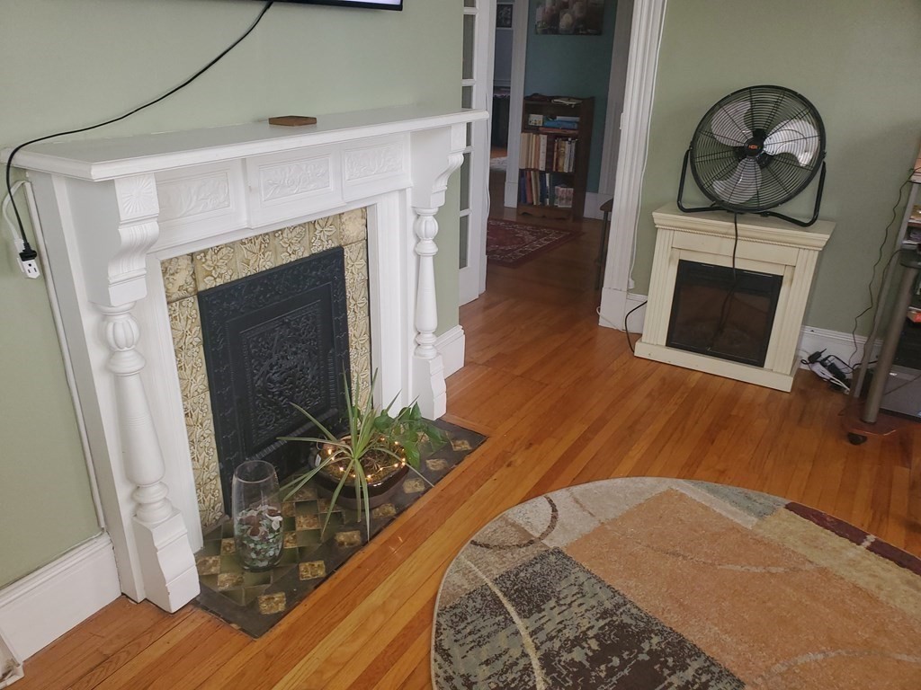 23 Lemoyne Street # 1