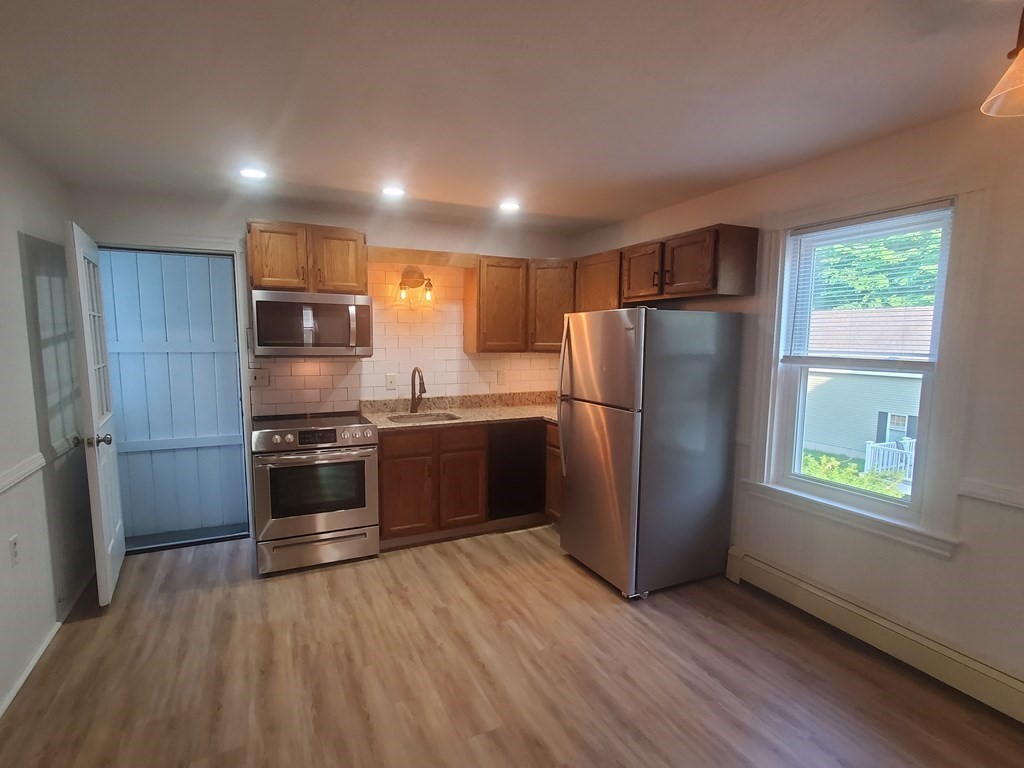 40 Pine Street # 2