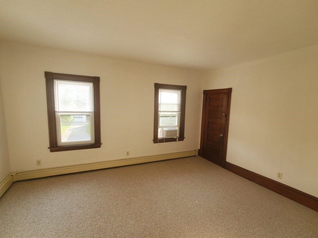 40 Pine Street # 2