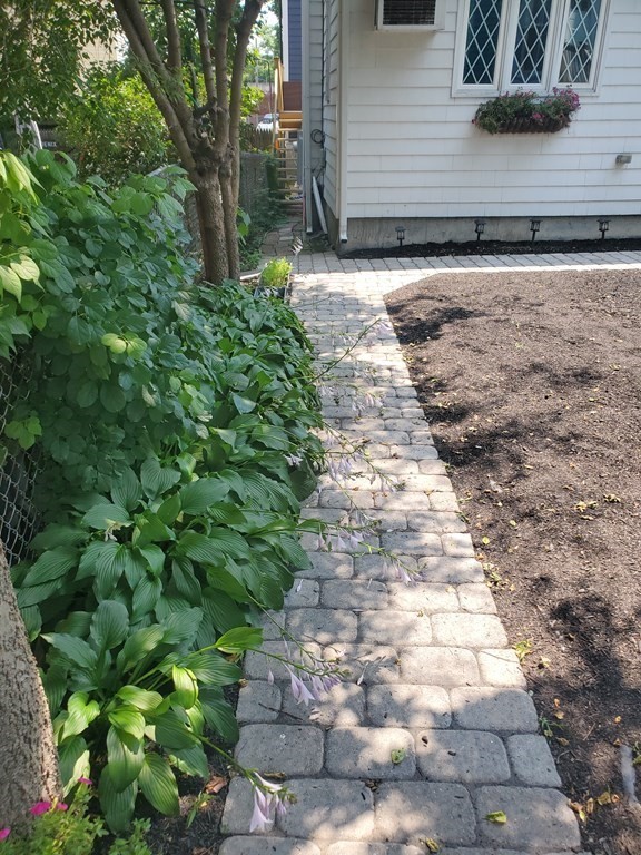 24-R Spring Garden St