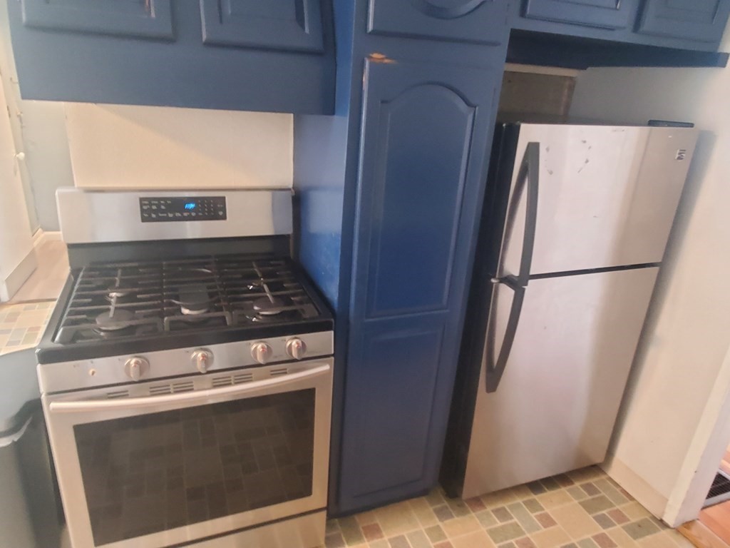 24-R Spring Garden St