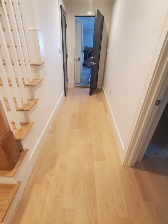 10 Hallet Street # 1
