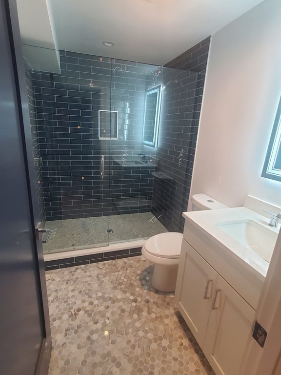 10 Hallet Street # 1