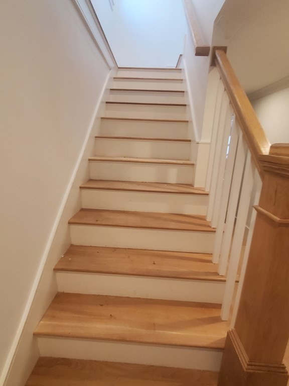 10 Hallet Street # 1