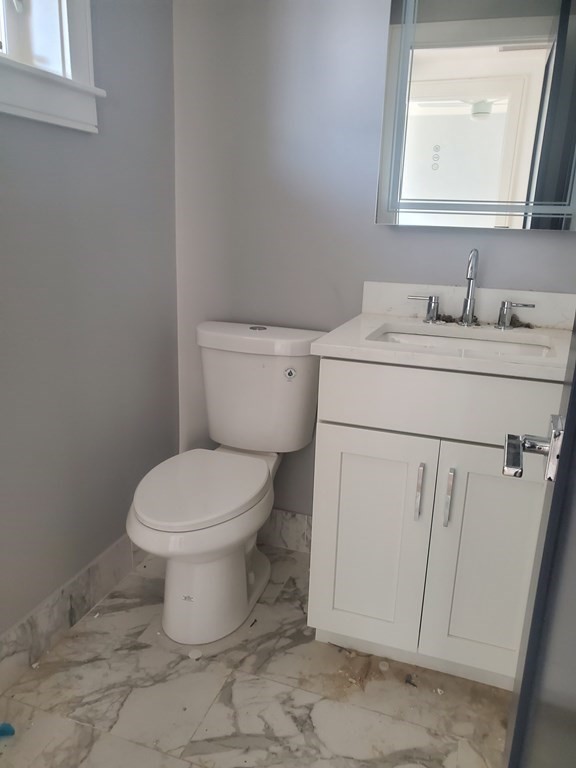 10 Hallet Street # 1