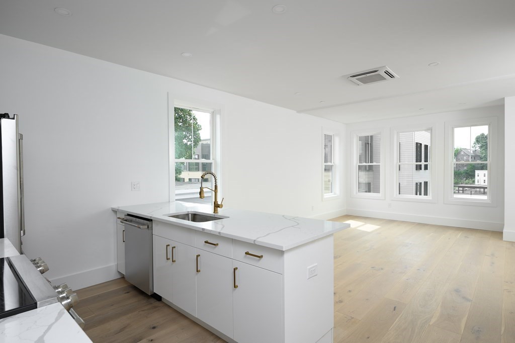 9 Greenmount Street # 4