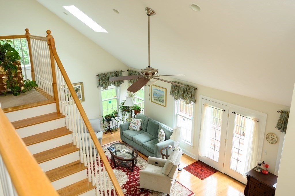 25 Hemlock Cir # 25