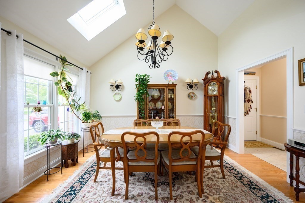 25 Hemlock Cir # 25