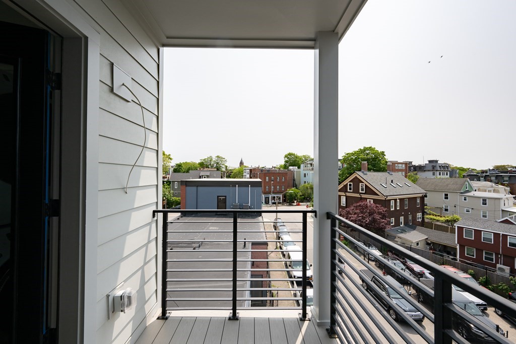 19 Clapp Street # 9