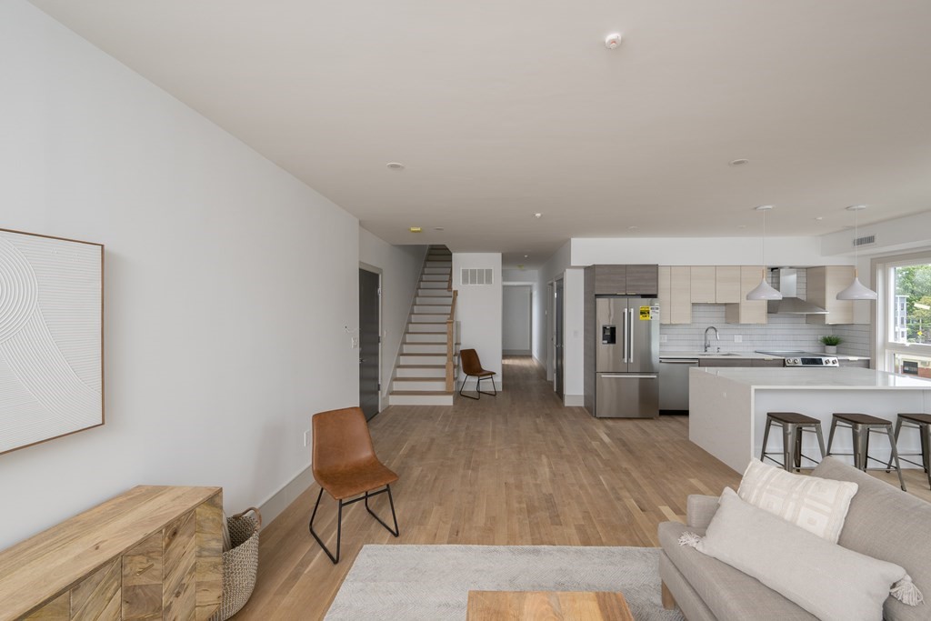 19 Clapp Street # 9