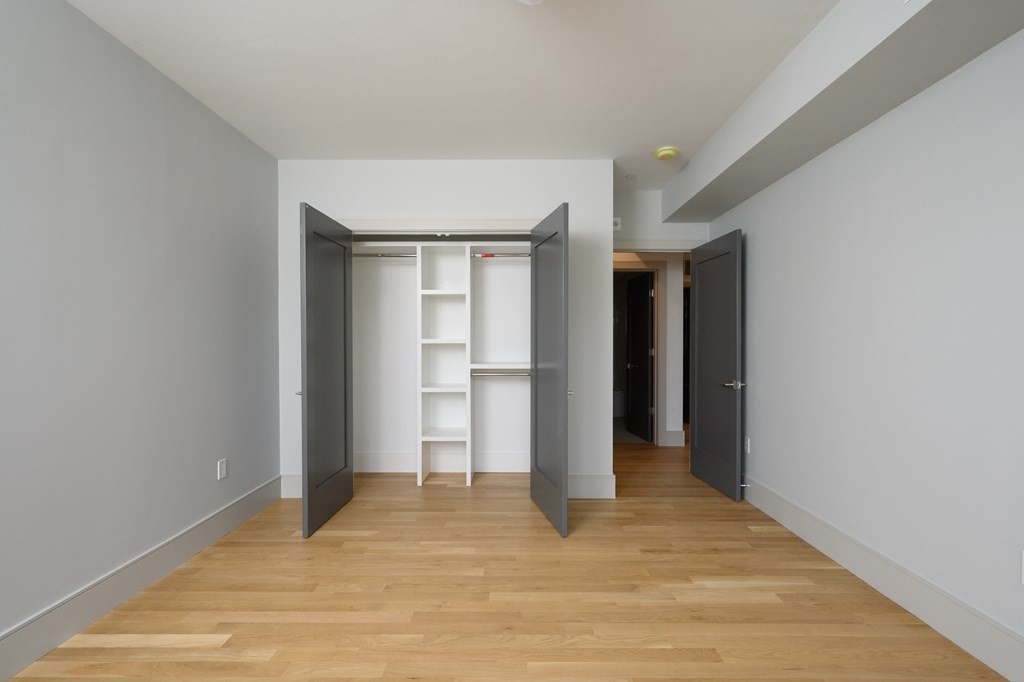 19 Clapp Street # 8